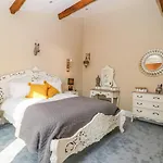 Snave Cottage