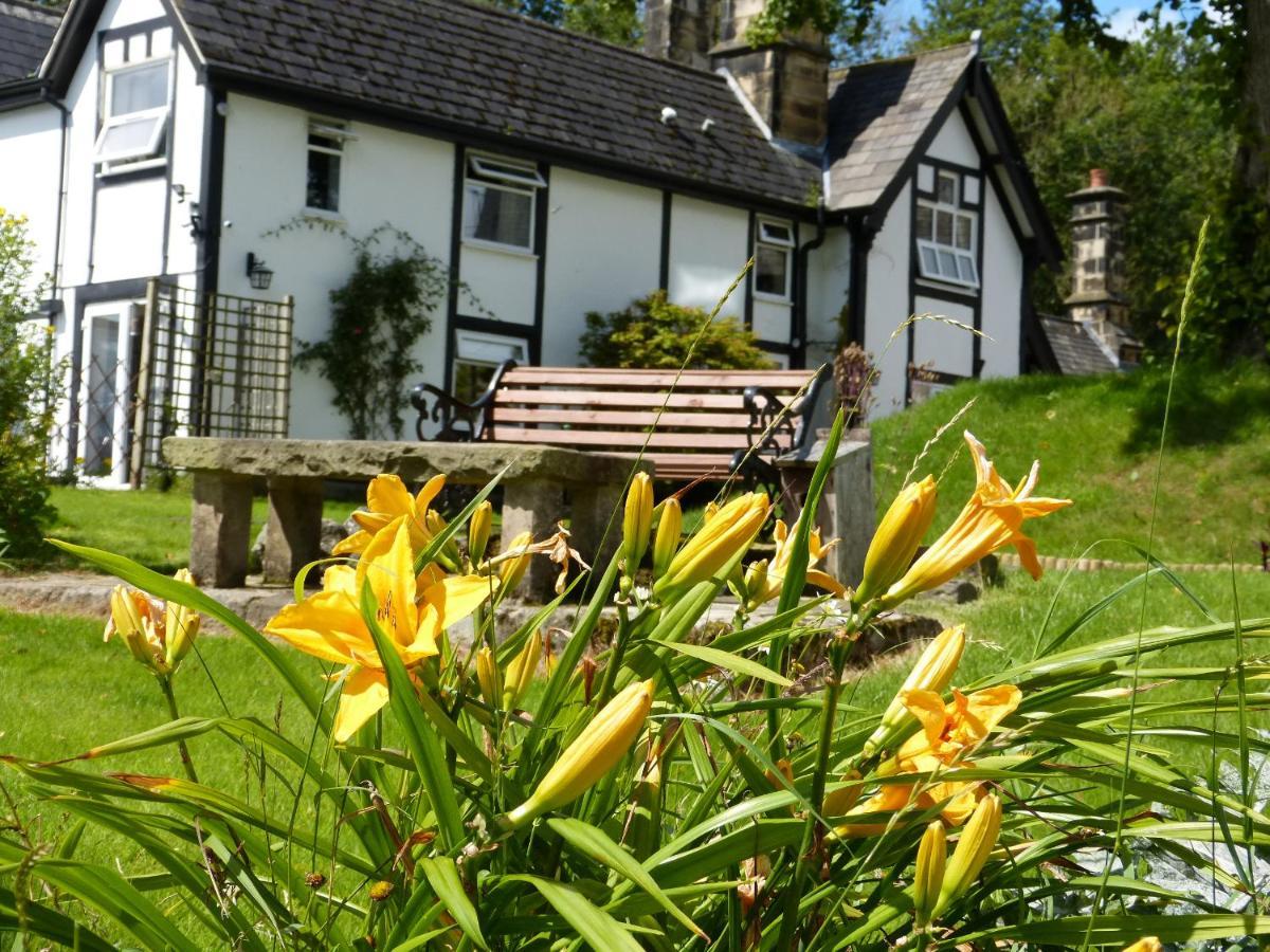 Bed & Breakfast The Old Station Bell Busk *