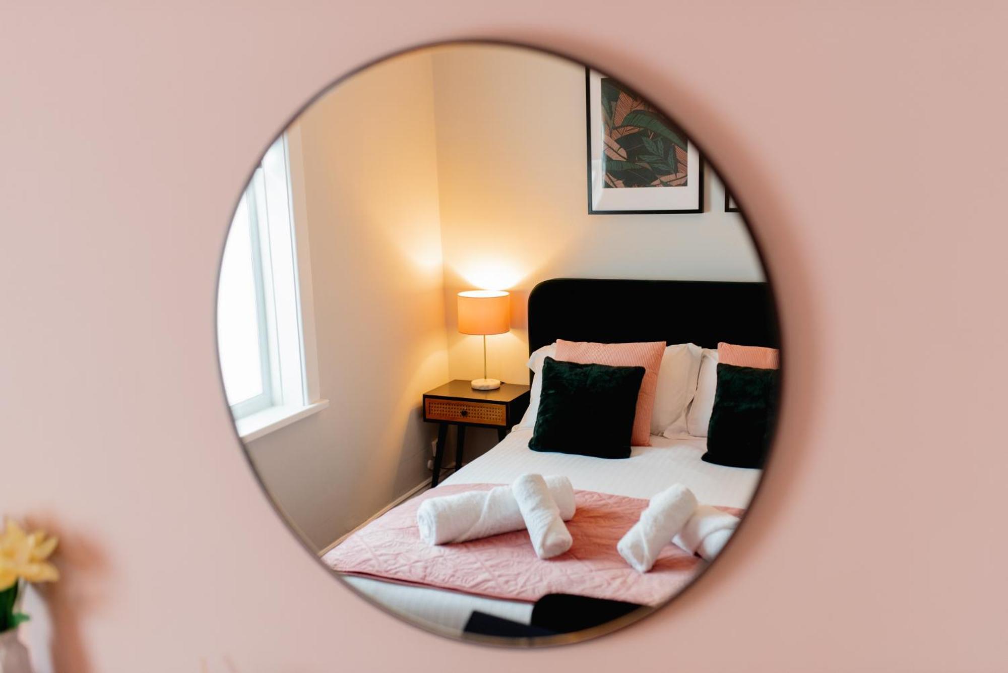 Holiday home Bowling Terrace By Above Rubies - Stylish, 3 Bedroom, Pet Friendly House In *