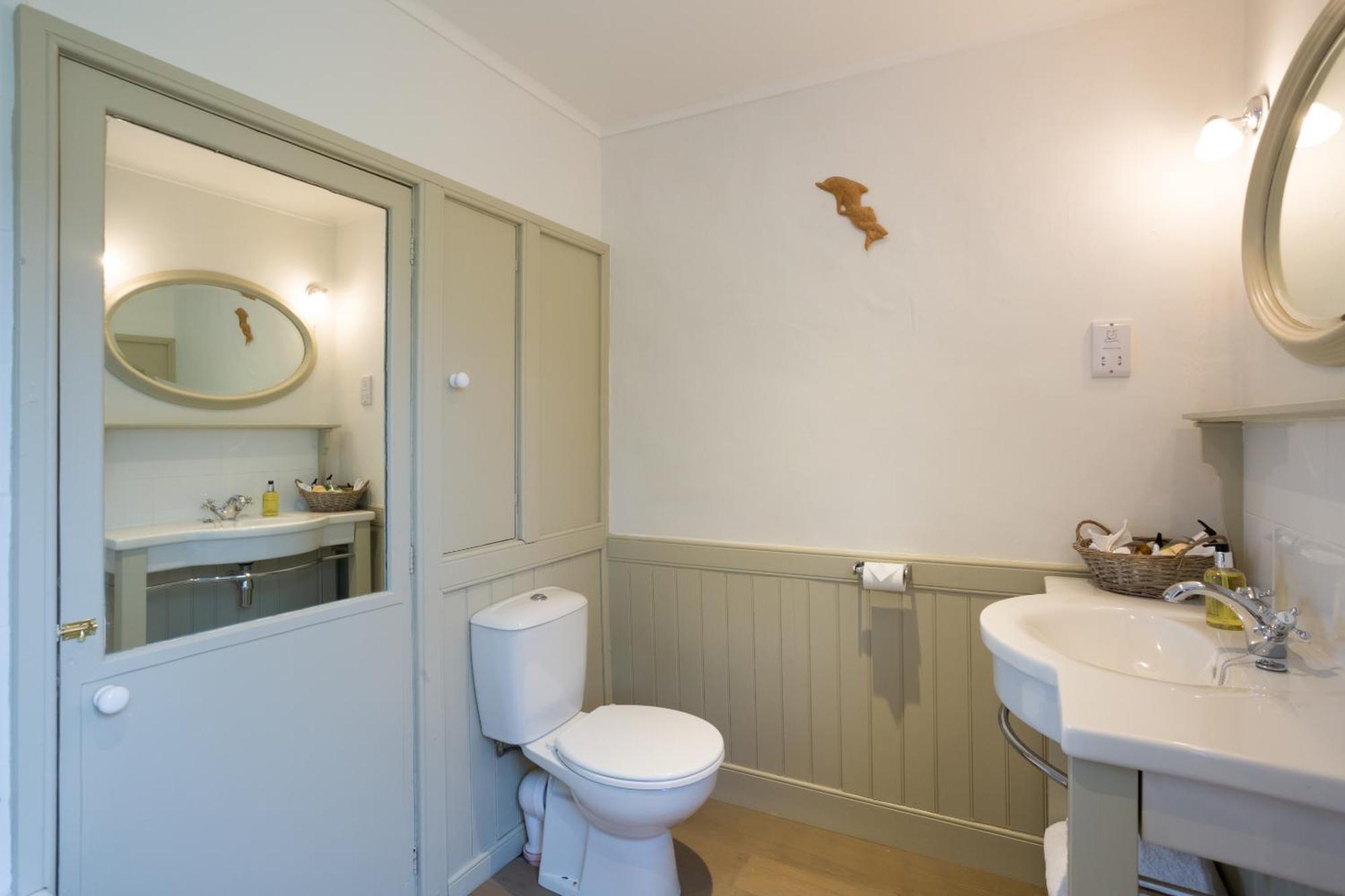 The Bailey Shepherd's Hut And Apartment Skipton
