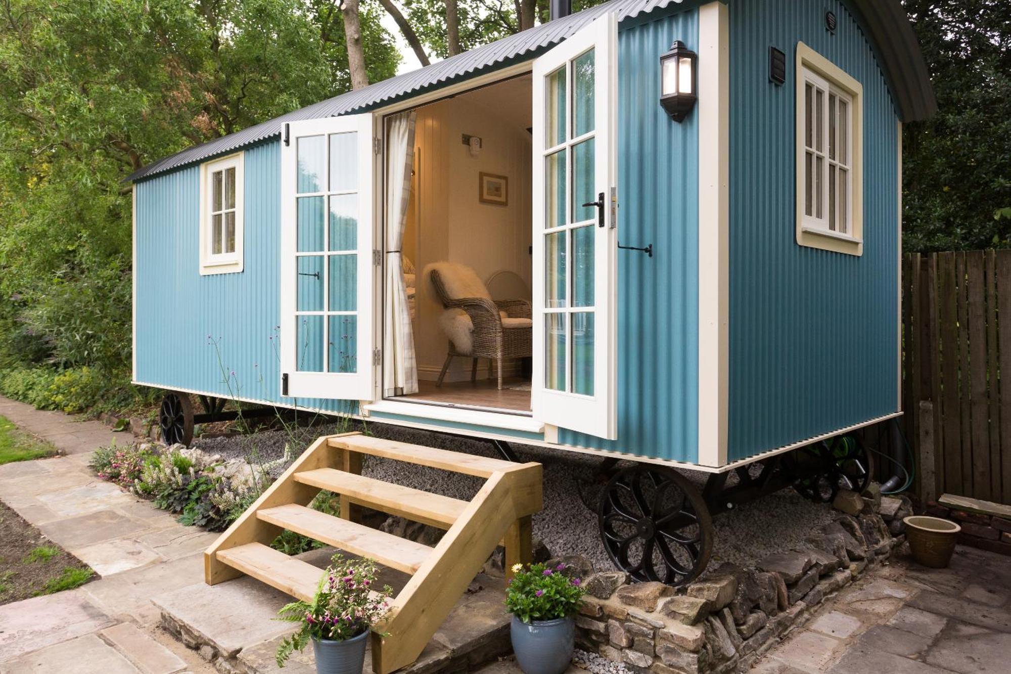 The Bailey Shepherd's Hut And Apartment