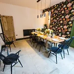 Casa Del Artista- Craven