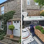 End Cottage
