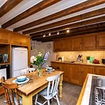 Pemba Cottage