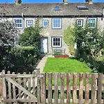 Cosy Cottage In The Yorkshire Dales