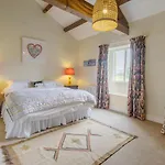 Ivy Cottage