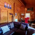 Secluded 3Bed Lodge With Hot Tub North Yorkshire