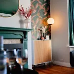 Bowling Terrace By Above Rubies - Stylish, 3 Bedroom, Pet Friendly House In Skipton