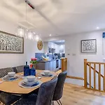 Lindale Cottage