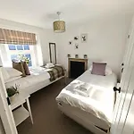 Pemba Cottage