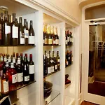 Boutique 25