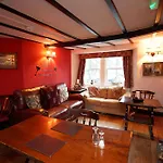 Devonshire Arms
