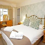 Devonshire Arms