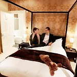 Boutique 25