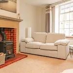 Ewe Cottage