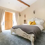 Snave Cottage