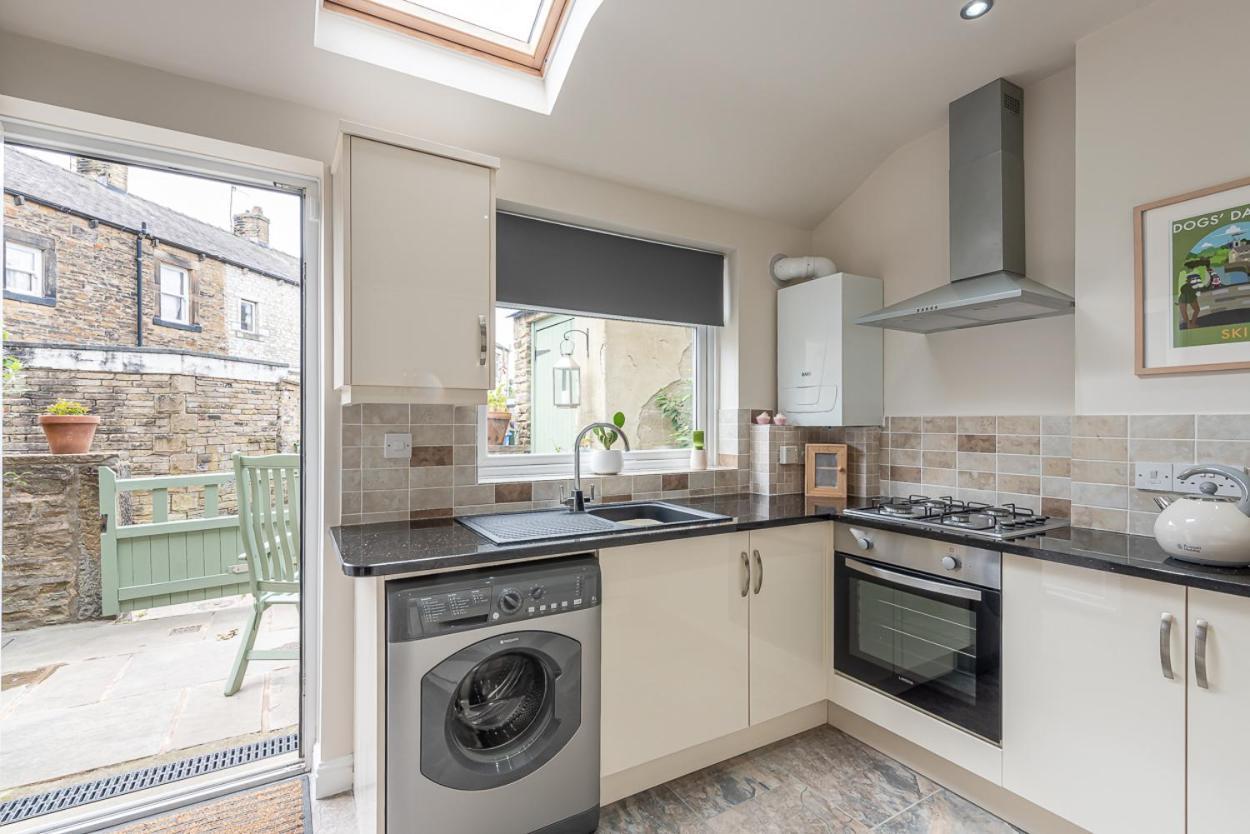 Dales Edge -