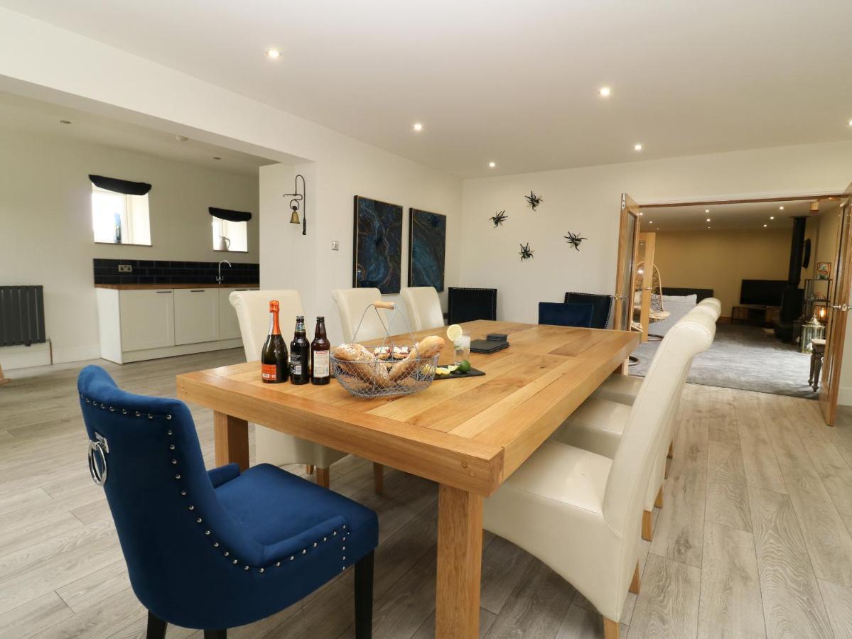 Holiday home Snave Barn