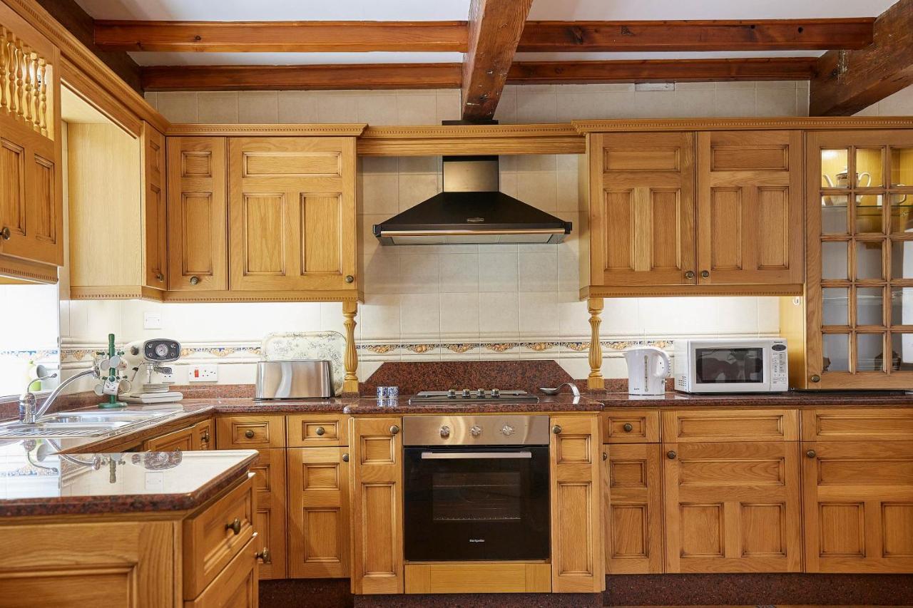 Host & - The Barn Holiday home *