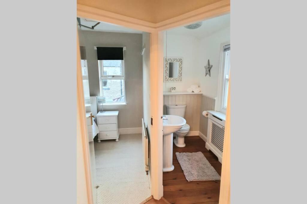 Westfield House - Characterful 7 Bedroom Townhouse Casa de férias