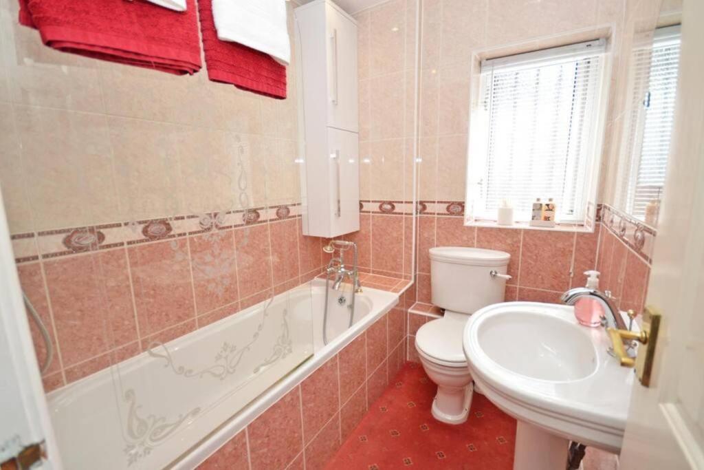 Westfield House - Characterful 7 Bedroom Townhouse Casa de férias