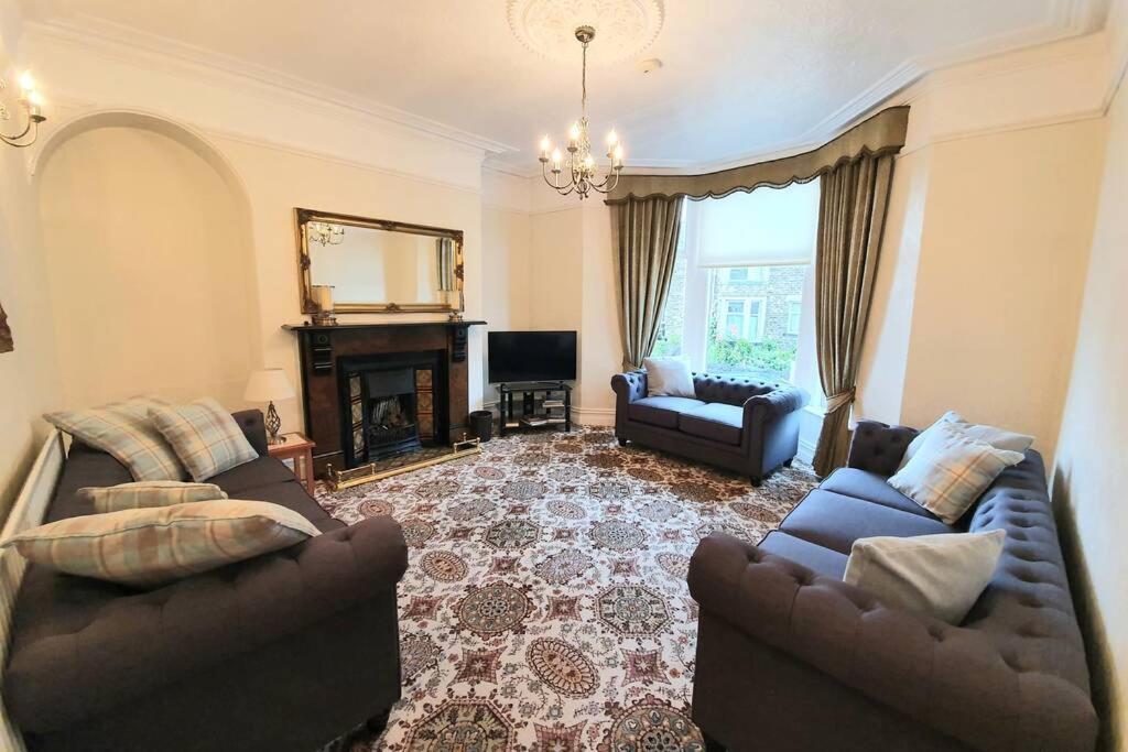 Westfield House - Characterful 7 Bedroom Townhouse Casa de férias Skipton