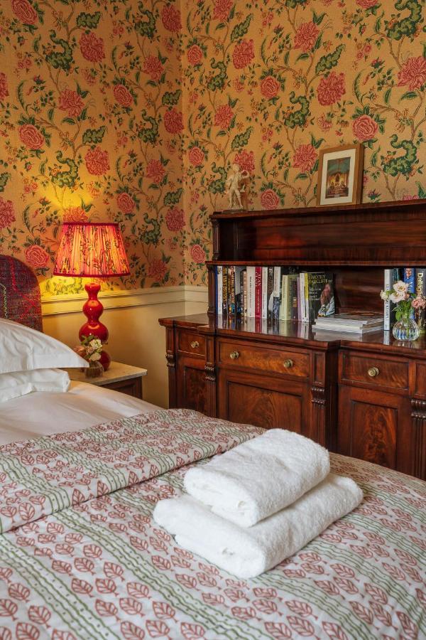 Bell Flat In Broughton Hall Apartment *