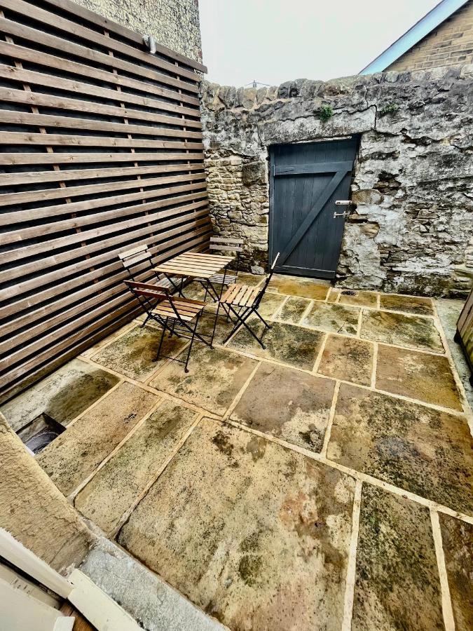 Queen's Cottage, *