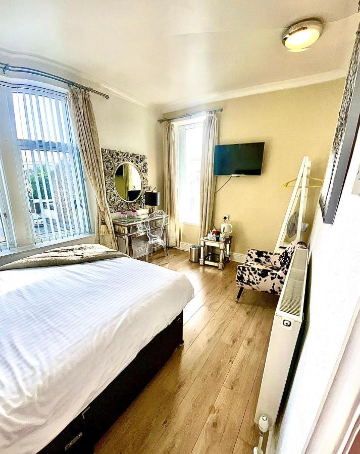 Highfield Guesthouse Guest house 4*