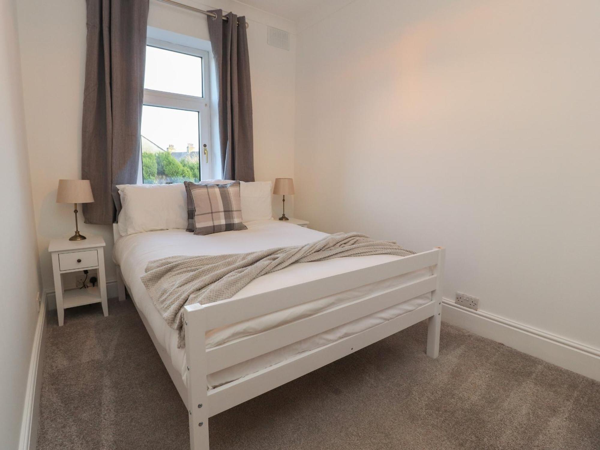 10 Haw Grove Holiday home *