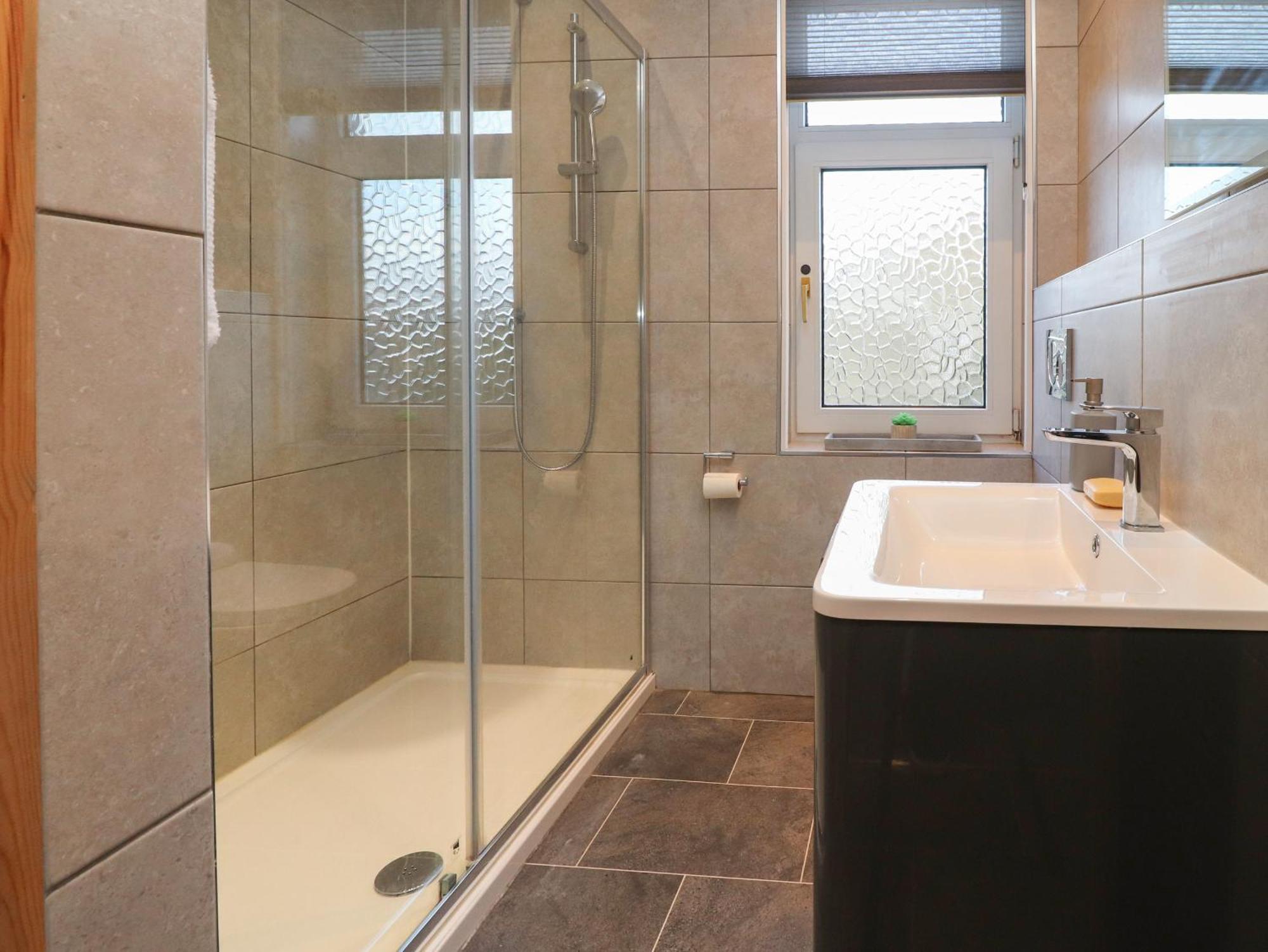 10 Haw Grove Holiday home *