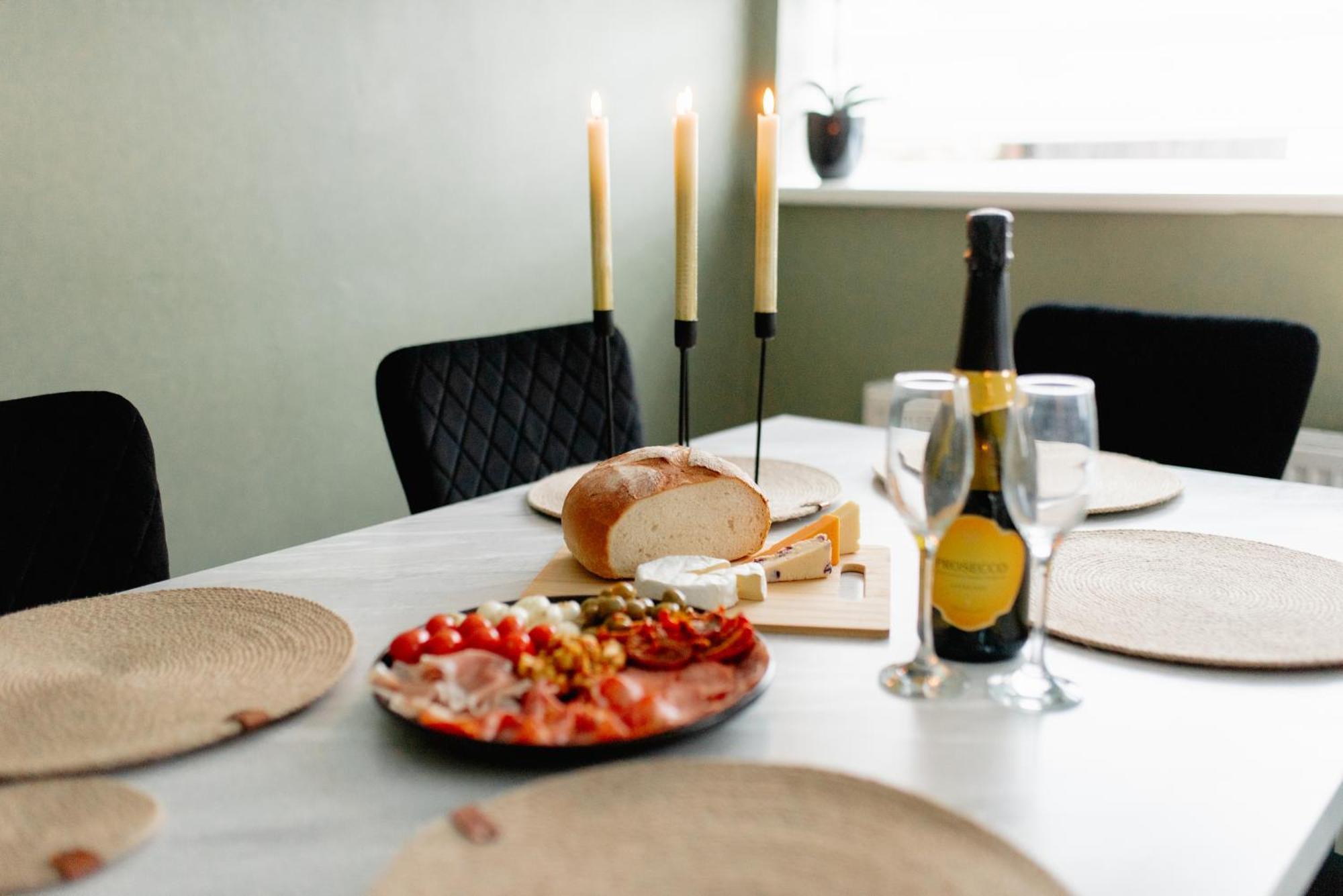 Holiday home Bowling Terrace By Above Rubies - Stylish, 3 Bedroom, Pet Friendly House In *
