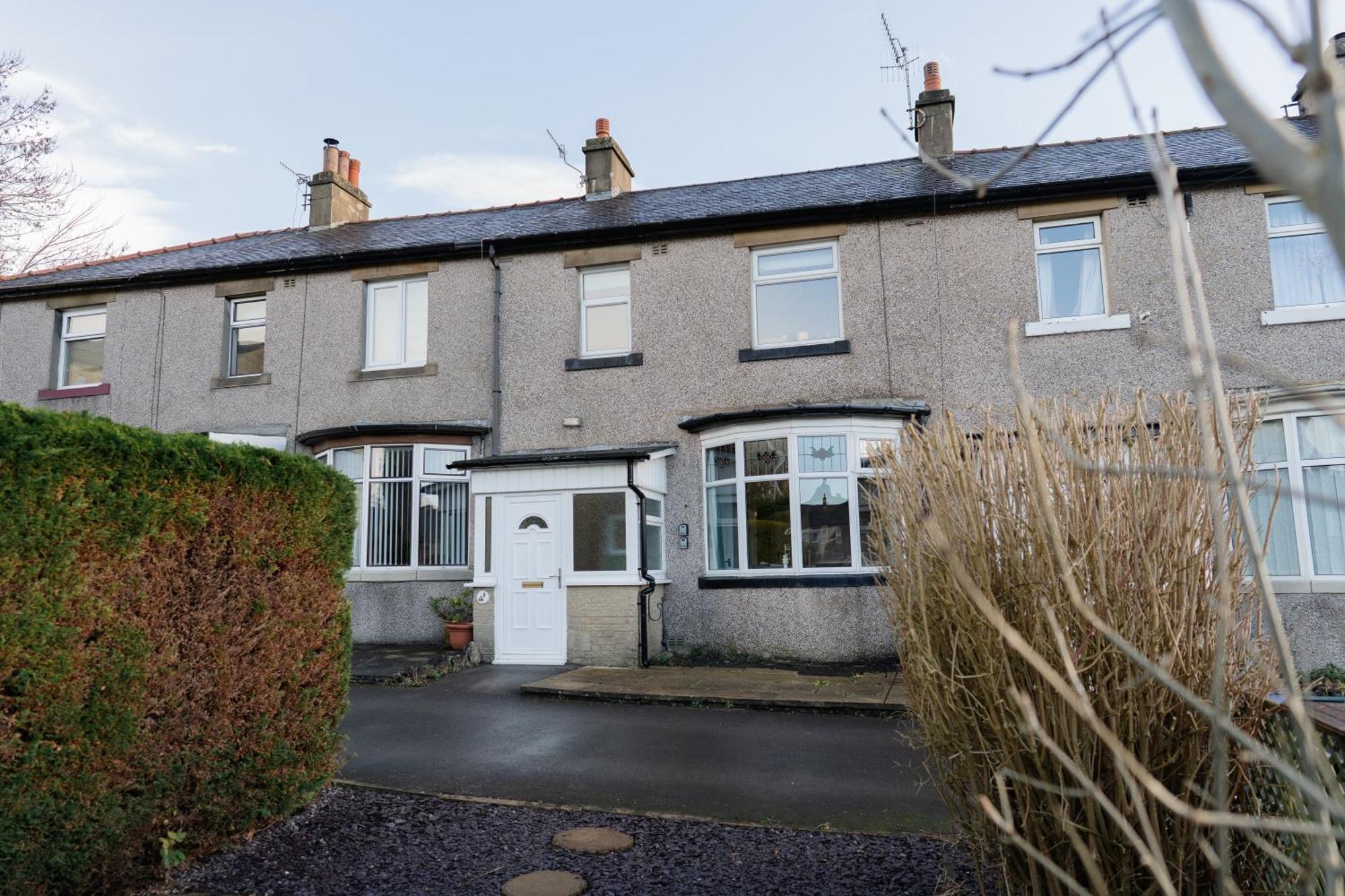 Bowling Terrace By Above Rubies - Stylish, 3 Bedroom, Pet Friendly House In Holiday home