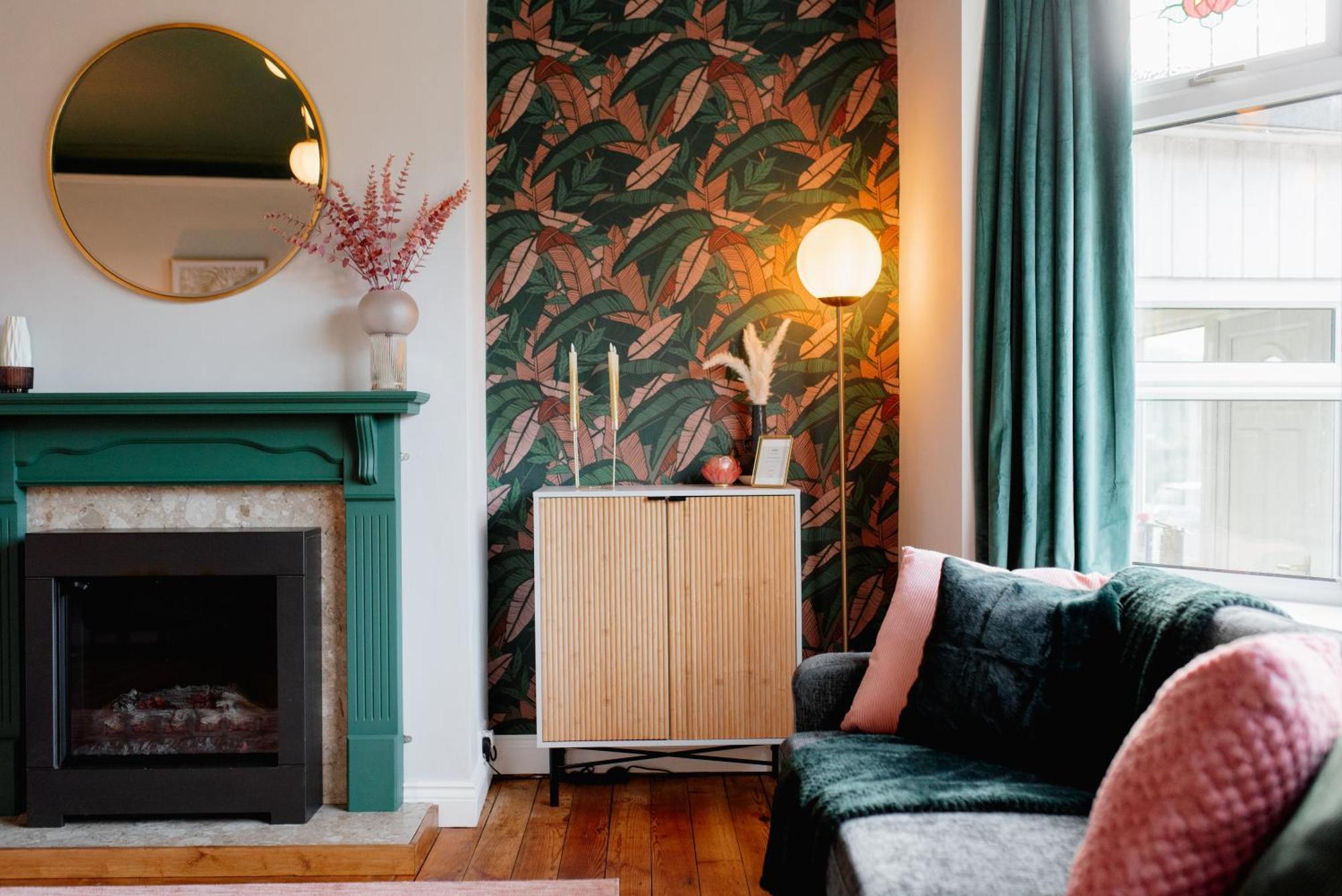 Bowling Terrace By Above Rubies - Stylish, 3 Bedroom, Pet Friendly House In Holiday home Skipton