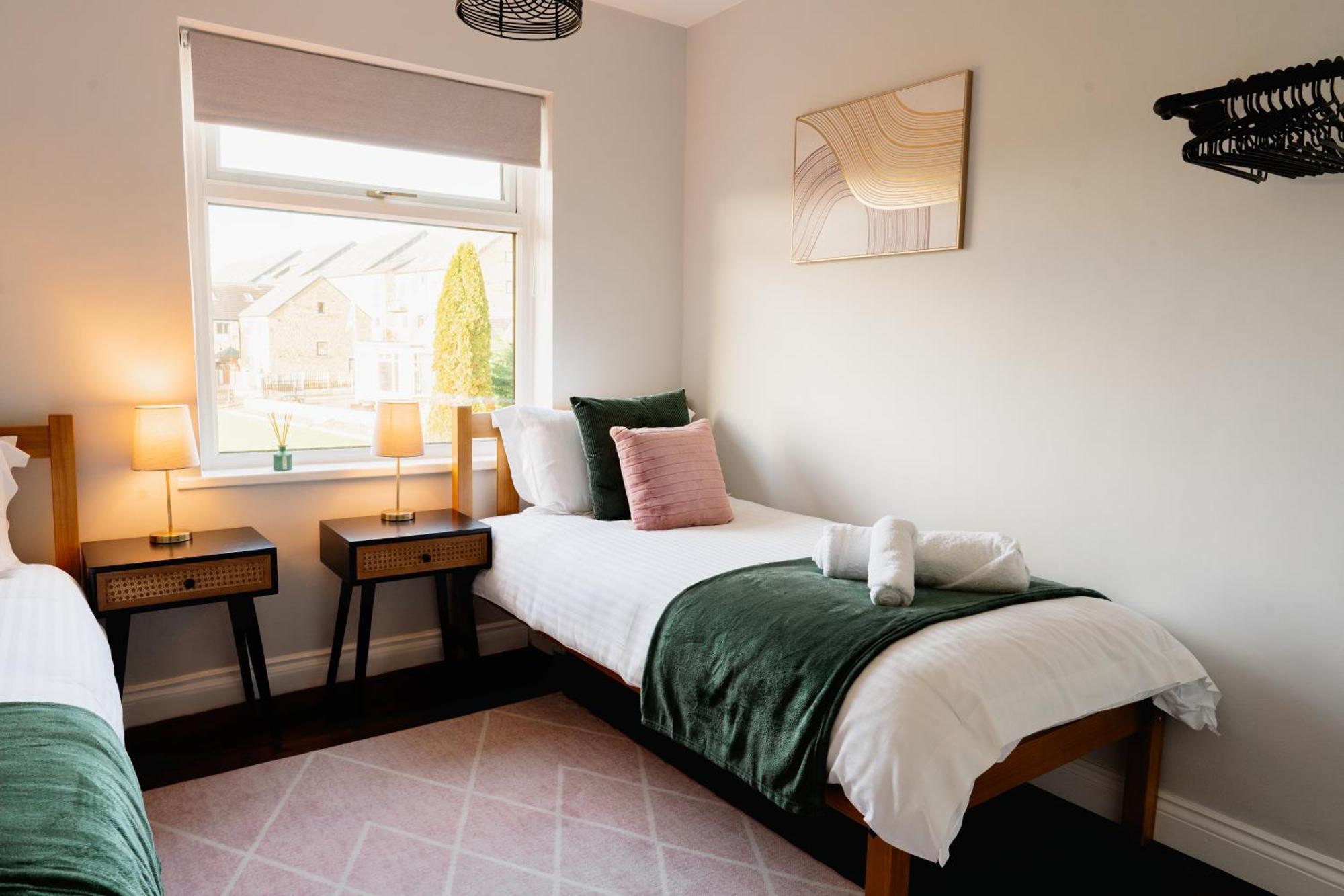Holiday home Bowling Terrace By Above Rubies - Stylish, 3 Bedroom, Pet Friendly House In Skipton