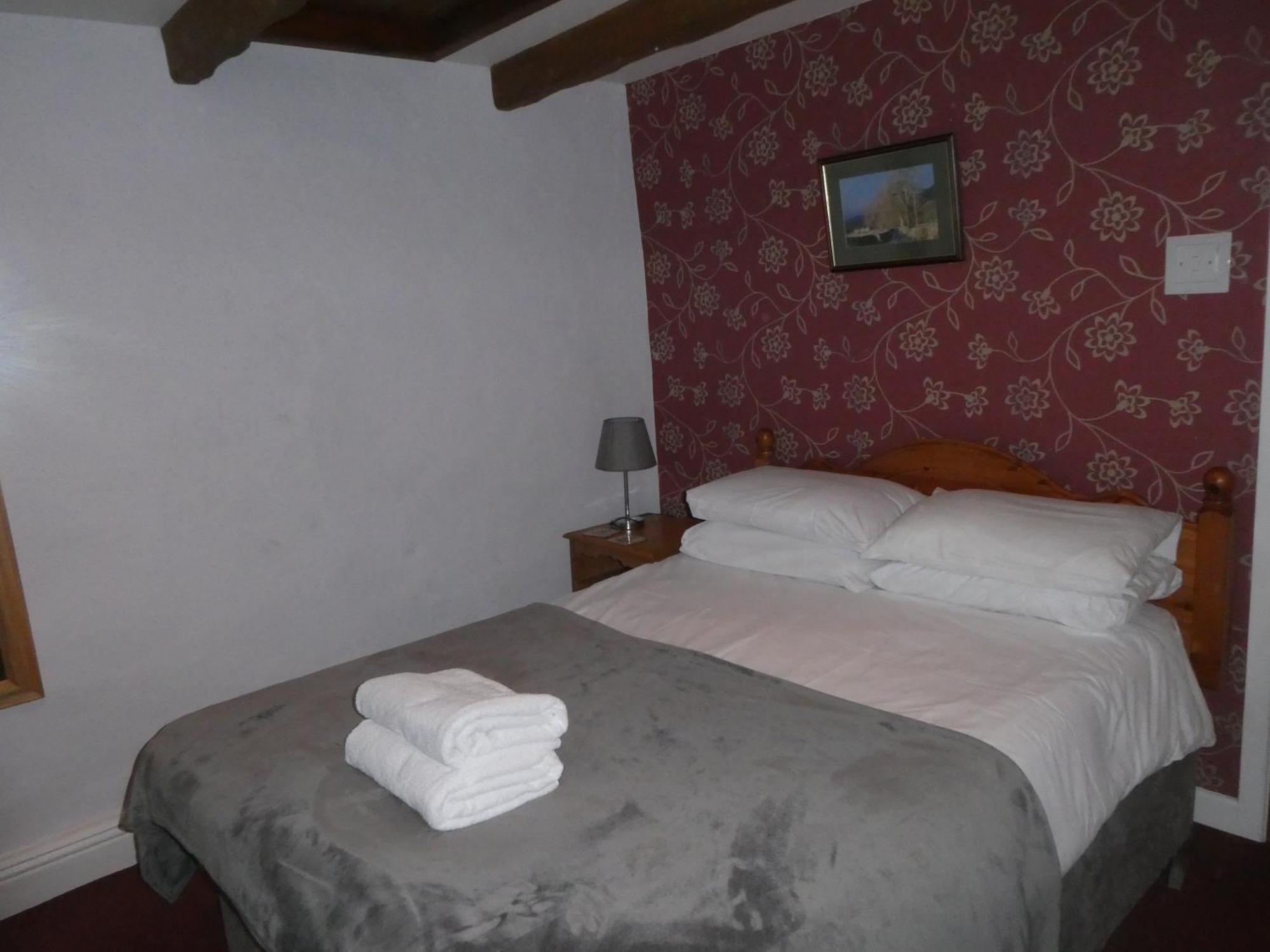 Inn The George *