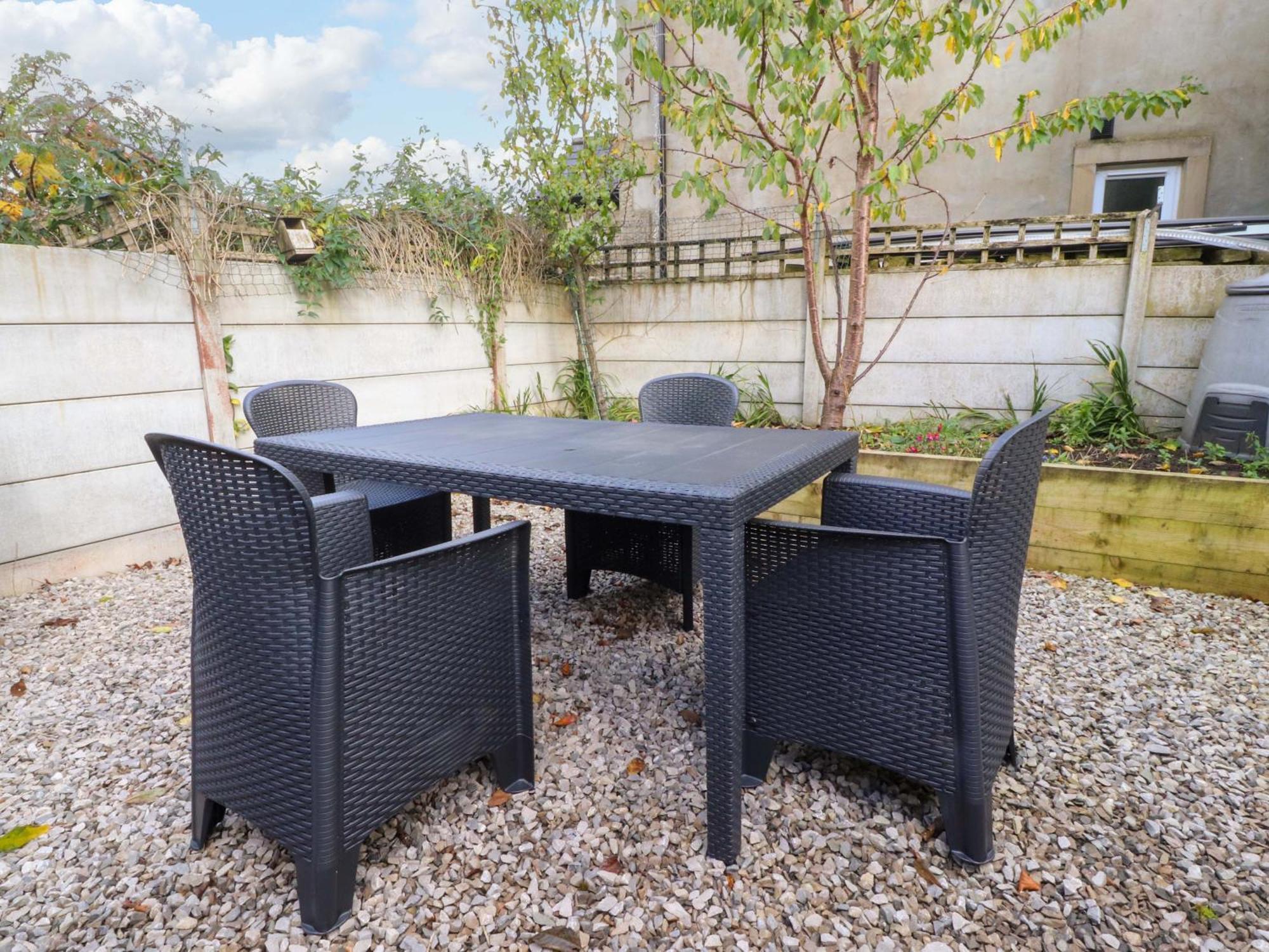 10 Haw Grove Holiday home *