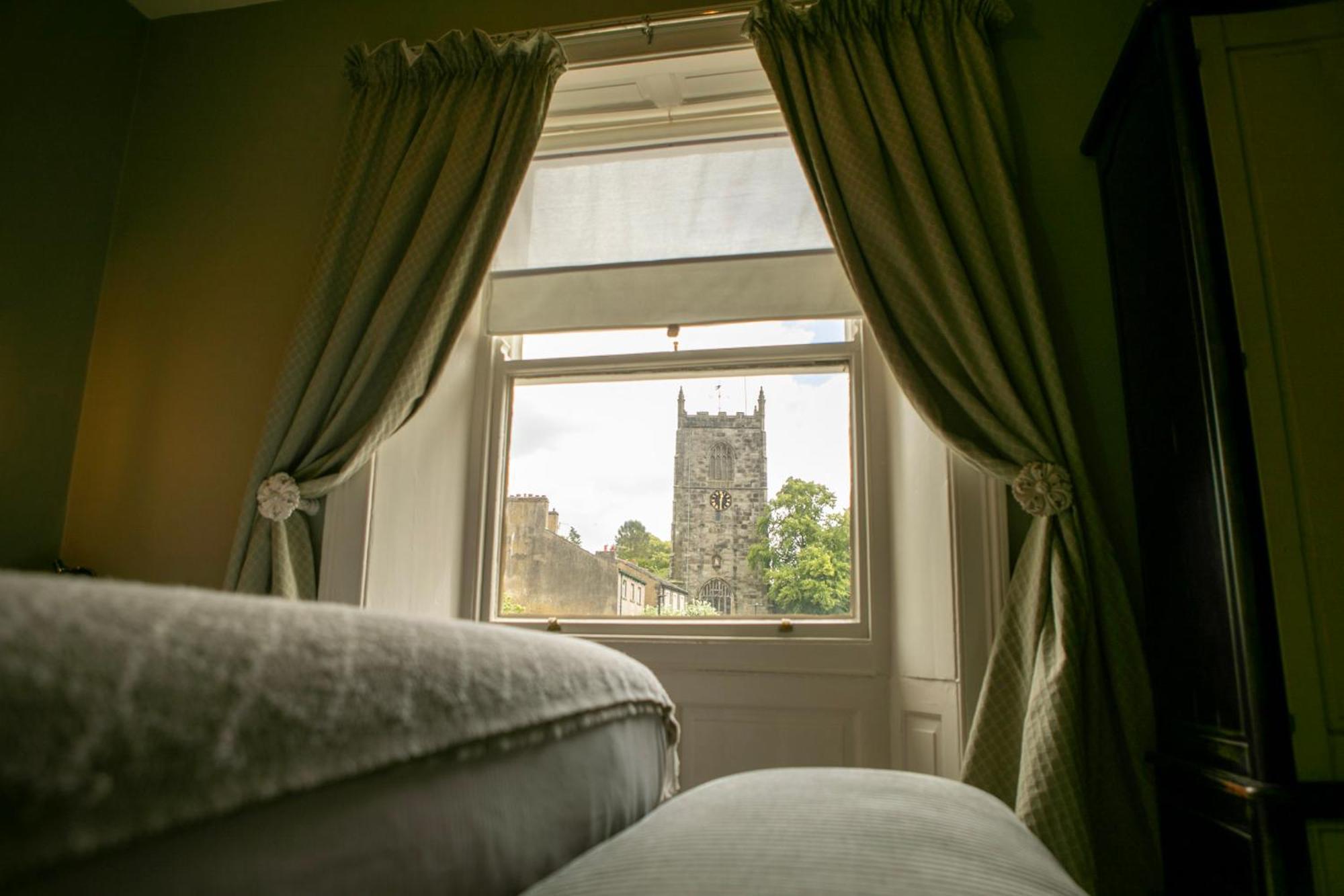 The Coach House Inn 2*