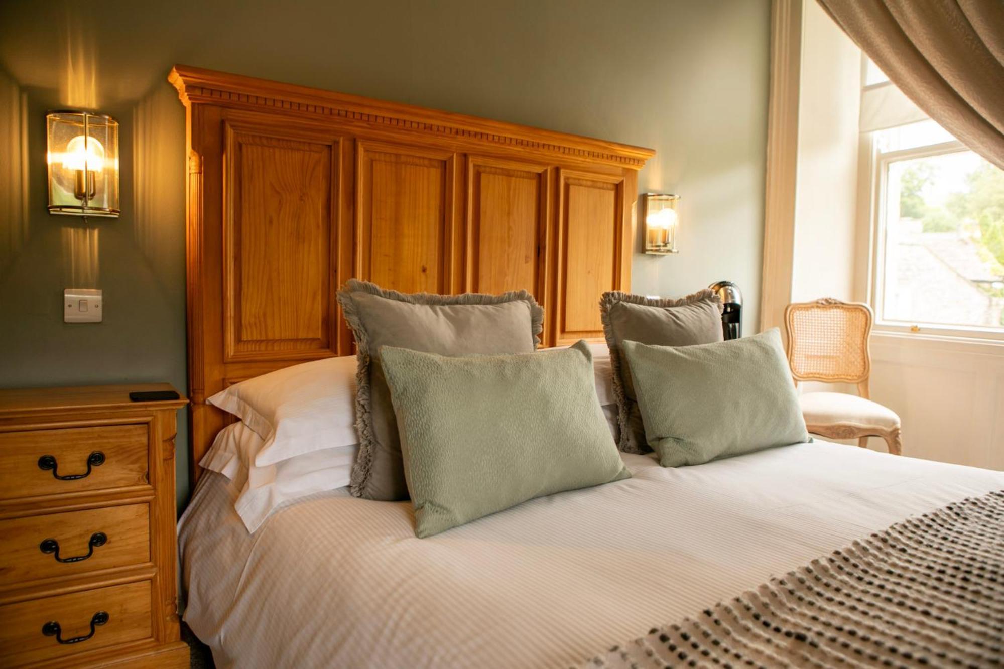 The Coach House Inn 2*