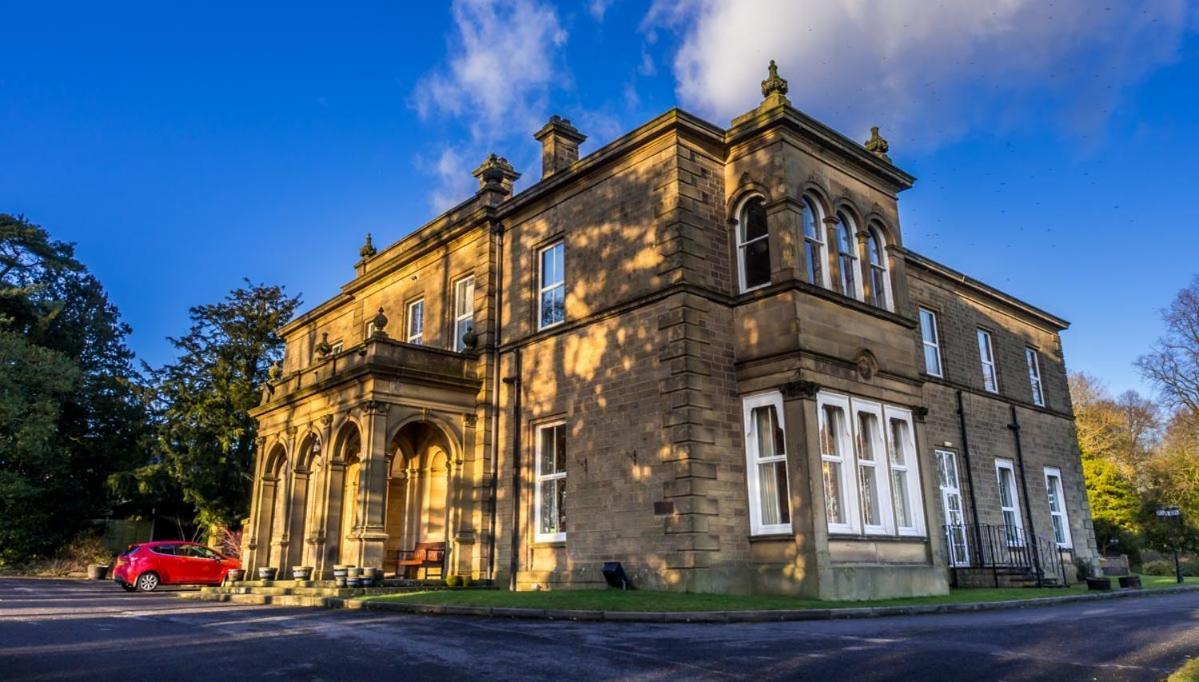 Newfield Hall Country house *
