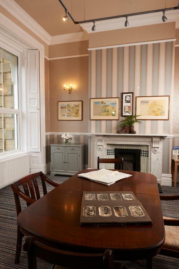 Newfield Hall Country house *