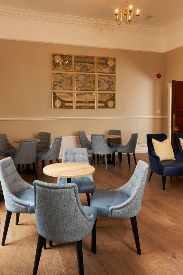 Country house Newfield Hall *