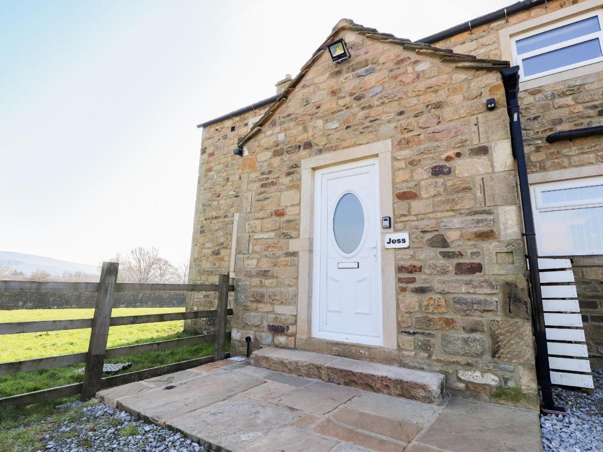 Jess Holiday home *