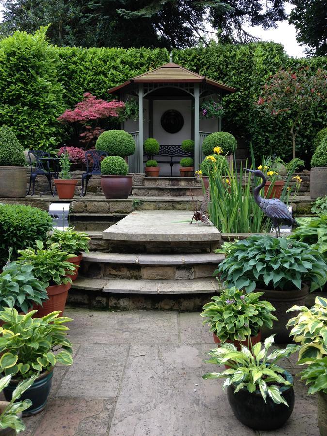 Bed & Breakfast Hall