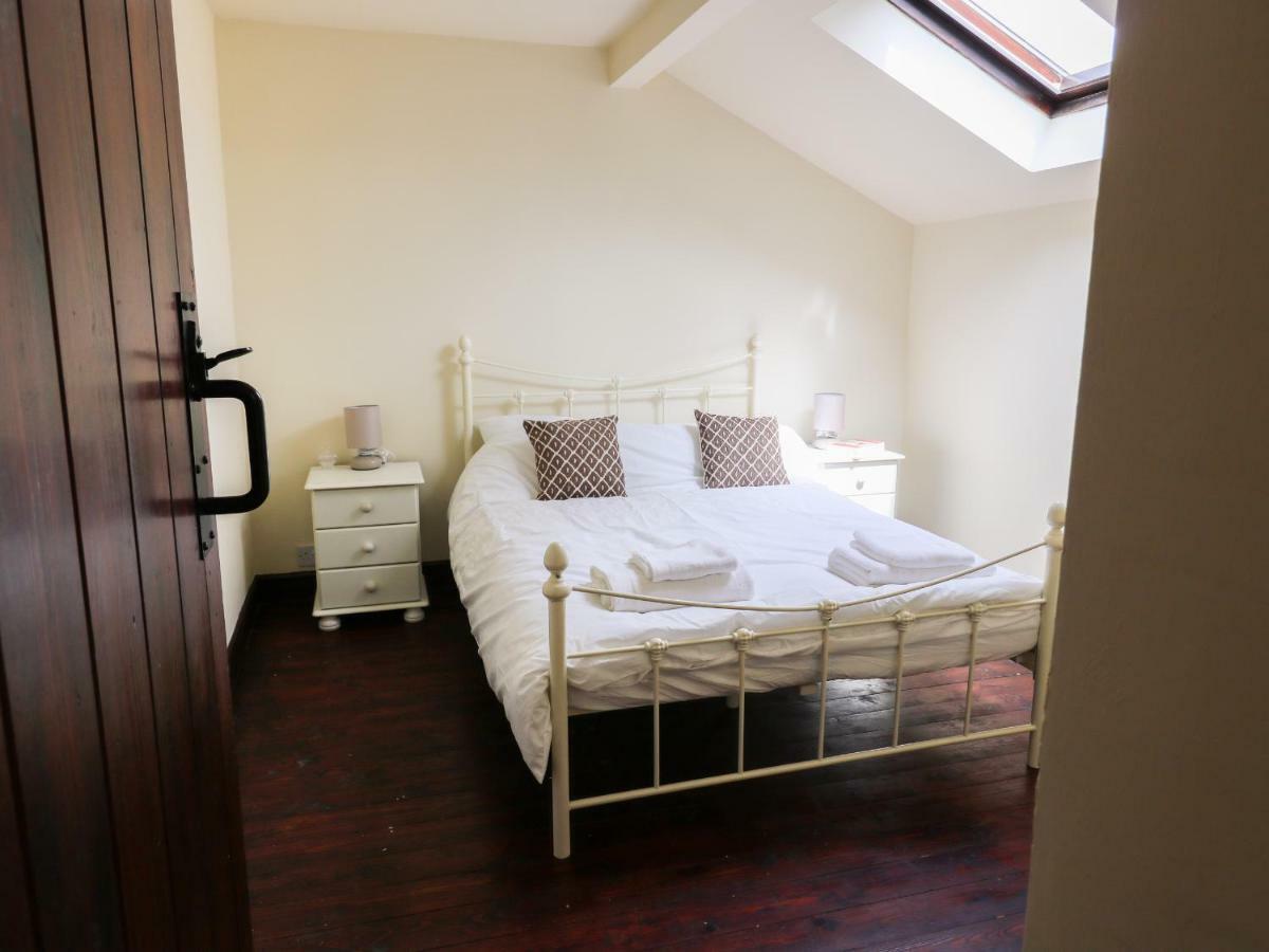 Holiday home Fawcetts Barn *