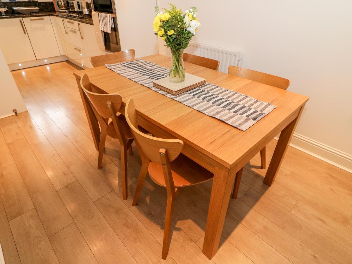 15 Tannery Lane * Skipton